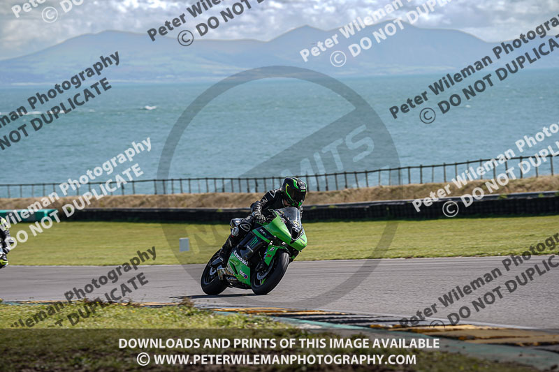 anglesey no limits trackday;anglesey photographs;anglesey trackday photographs;enduro digital images;event digital images;eventdigitalimages;no limits trackdays;peter wileman photography;racing digital images;trac mon;trackday digital images;trackday photos;ty croes